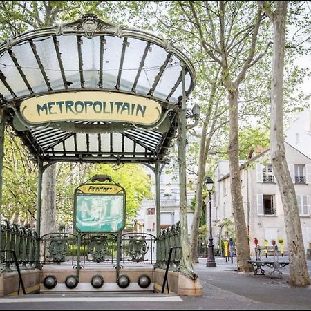 Amelie Poulain Studio In Heart Of Montmartre Paris Exterior photo